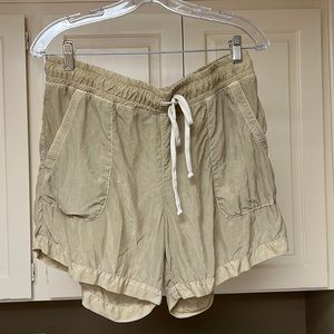 Hard Tail shorts